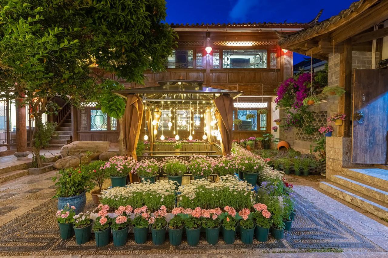 Lijiang Gui Yuan Tian Ju Guesthouse Exterior foto